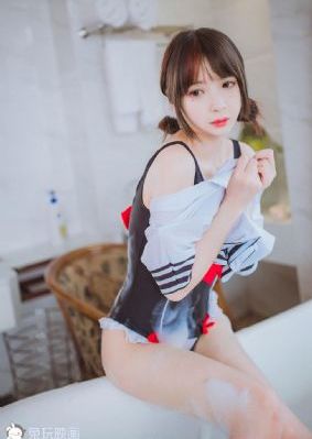 女大学沙龙